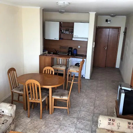 With Sea View In Vega Village Eh Apartment *